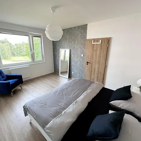 Apartmán V Klidné části Hradce *
